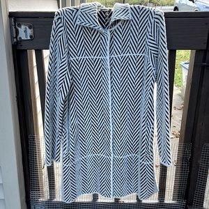 BLACK AND WHITE JACKET -M